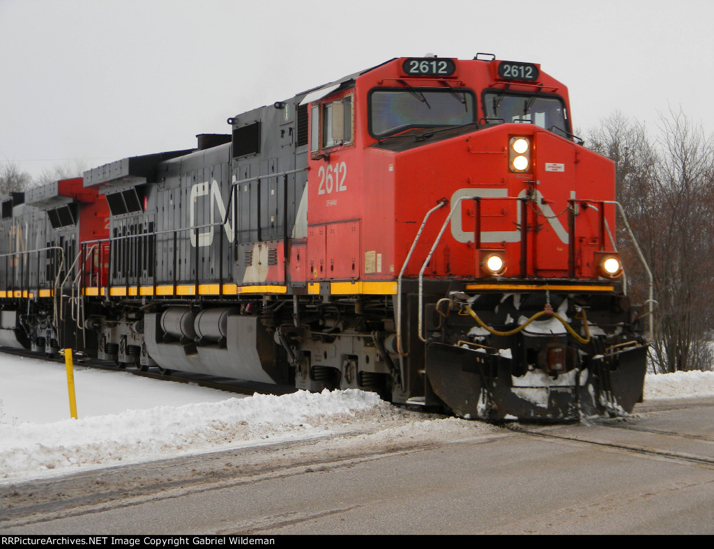 CN 2612 Westbound